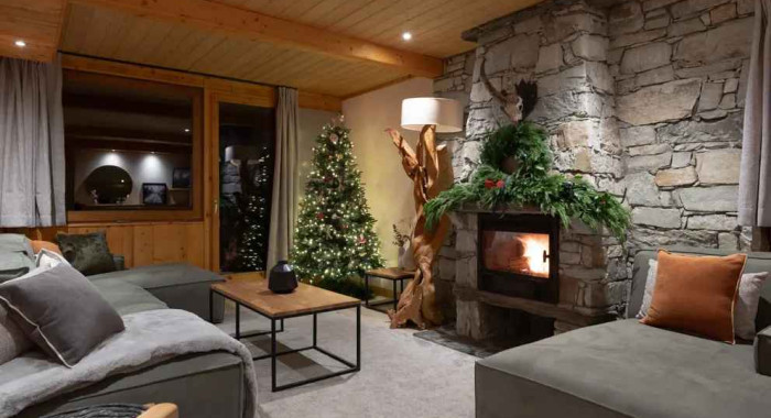 Chalet Les Arolles, Tignes ski chalet, image 3